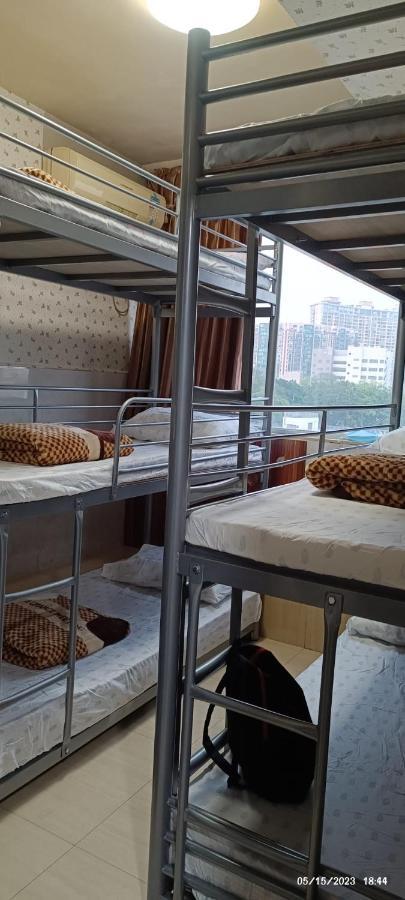 The Cultural Crashpad - 康乃馨旅館 هونغ كونغ المظهر الخارجي الصورة
