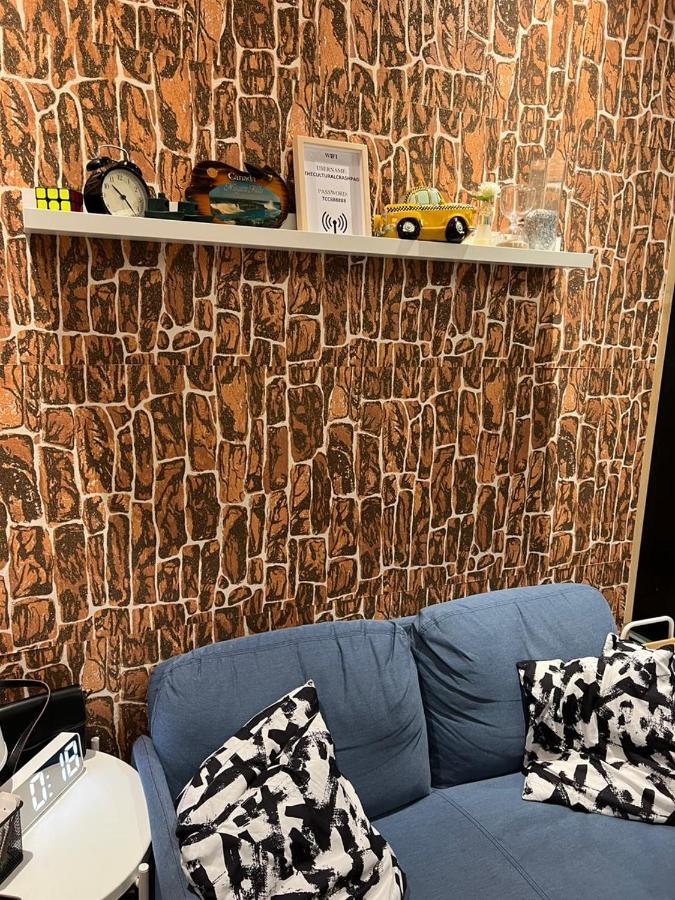 The Cultural Crashpad - 康乃馨旅館 هونغ كونغ المظهر الخارجي الصورة