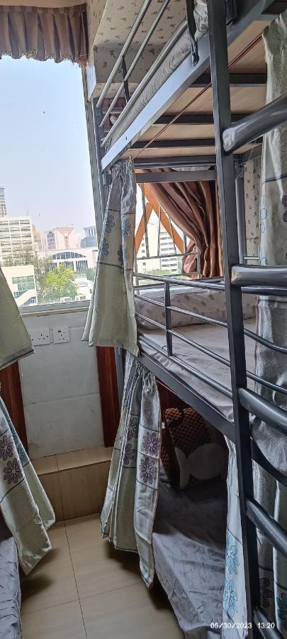 The Cultural Crashpad - 康乃馨旅館 هونغ كونغ المظهر الخارجي الصورة